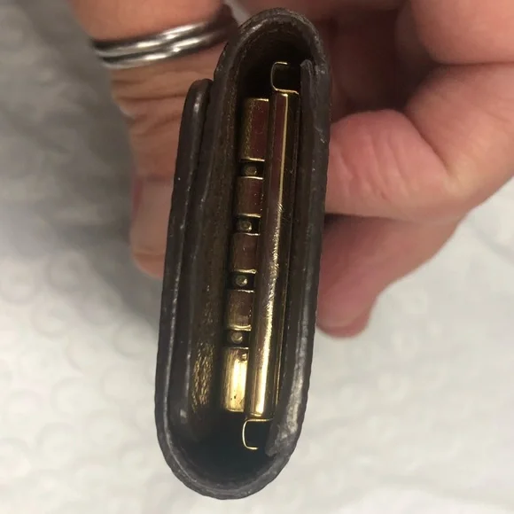 LV Damier key case in excellent condition - Picture 6 of 13